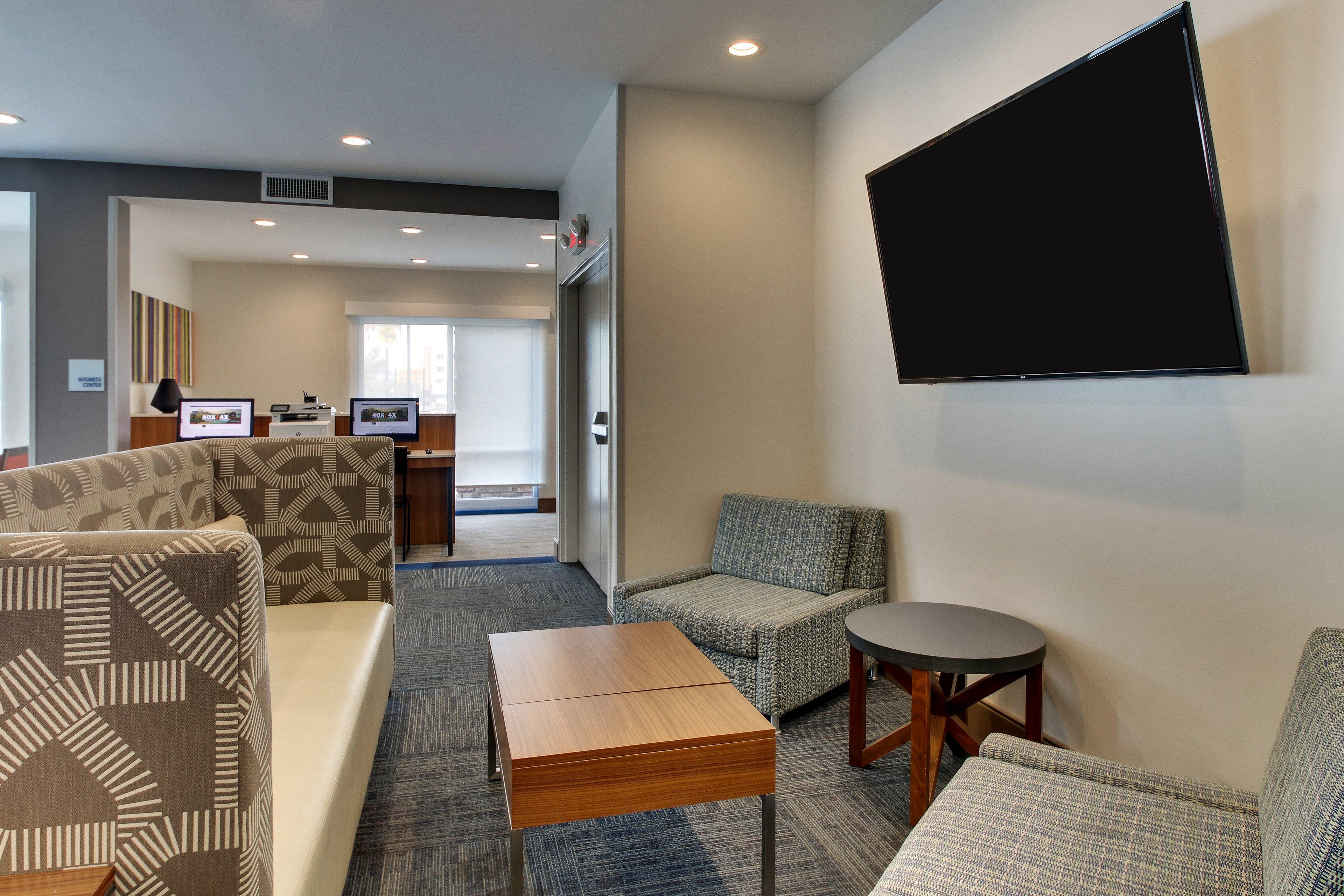 Holiday Inn Express & Suites Ithaca By Ihg Екстериор снимка