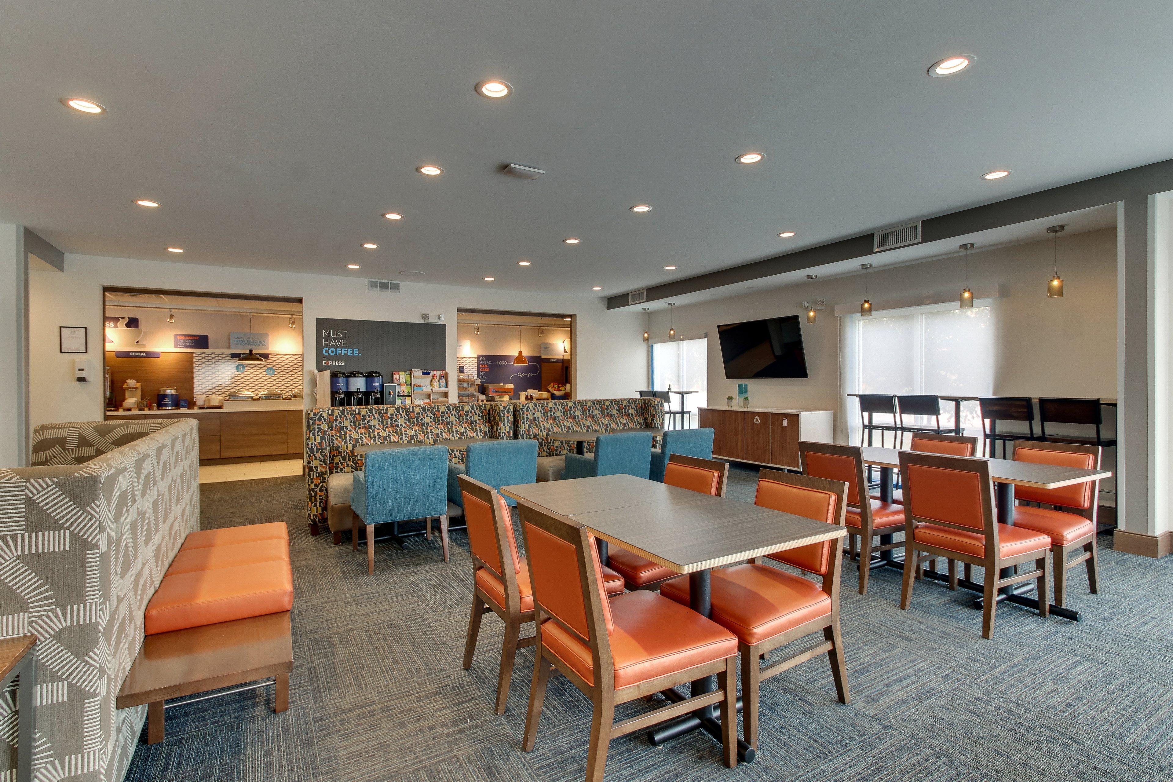 Holiday Inn Express & Suites Ithaca By Ihg Екстериор снимка